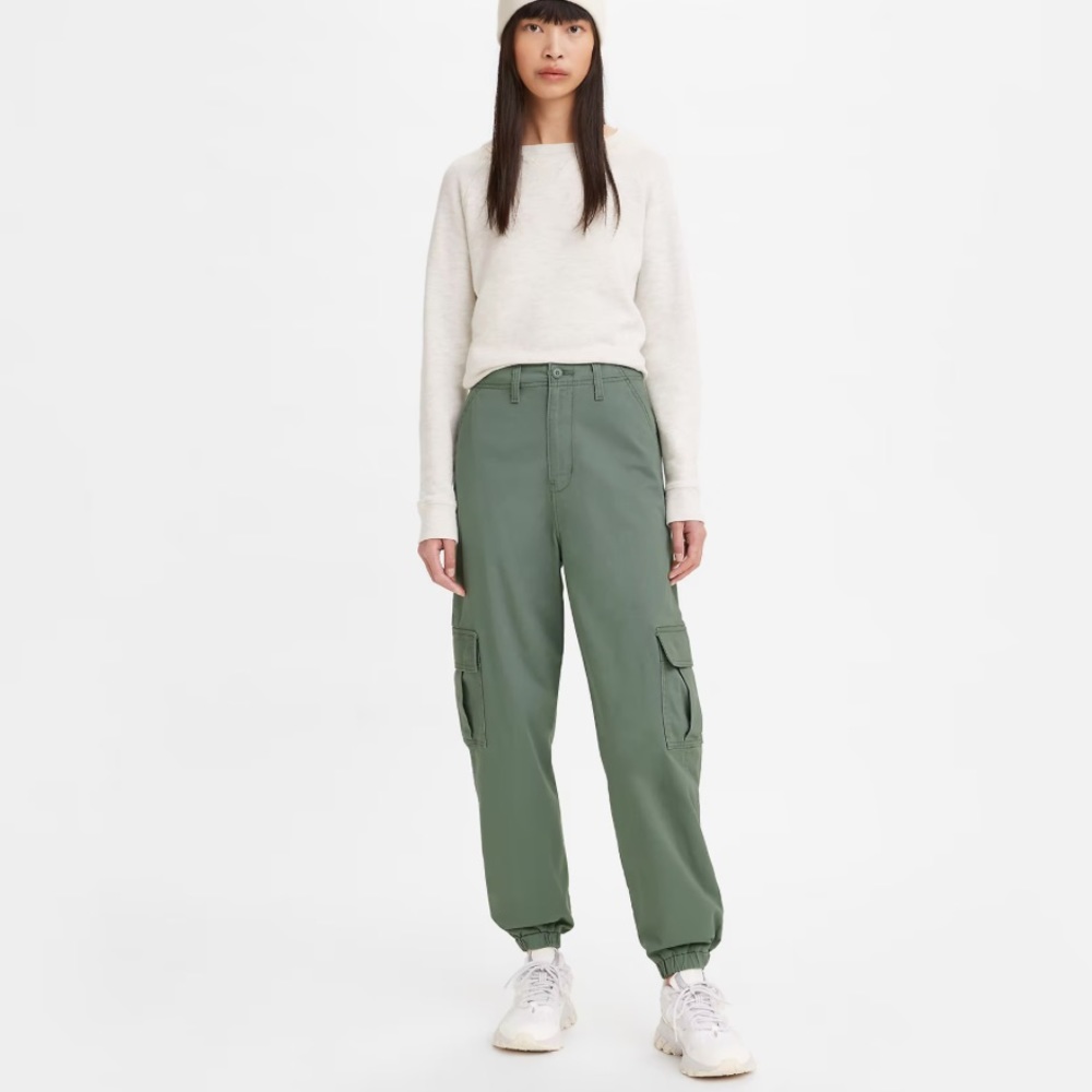 Levi’s Cargo Pants high waist